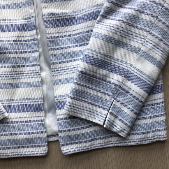 Talbots Blue Vertical Striped Blazer - Picture 4 of 9